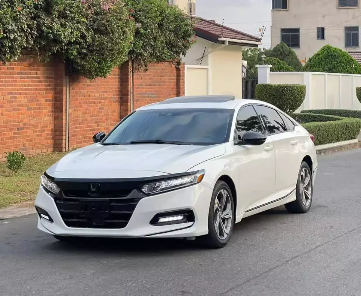 Honda Accord - 2018