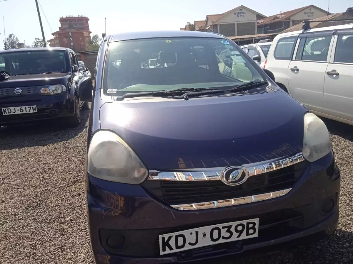 Daihatsu Mira  - 2015