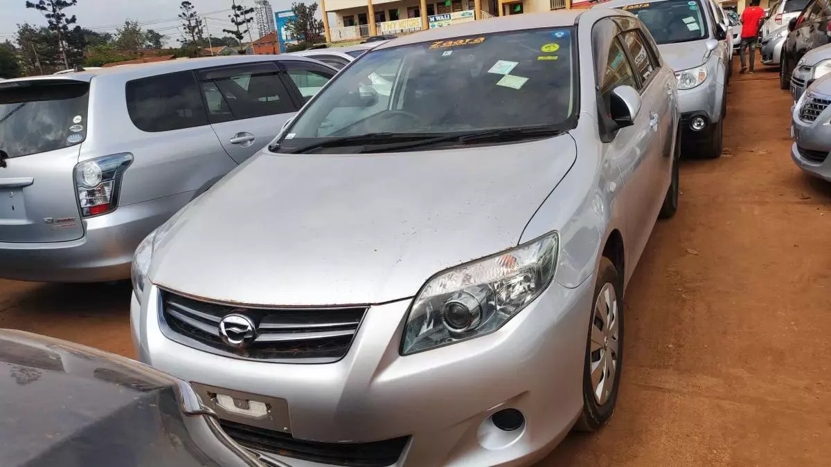 Toyota Fielder    - 2009