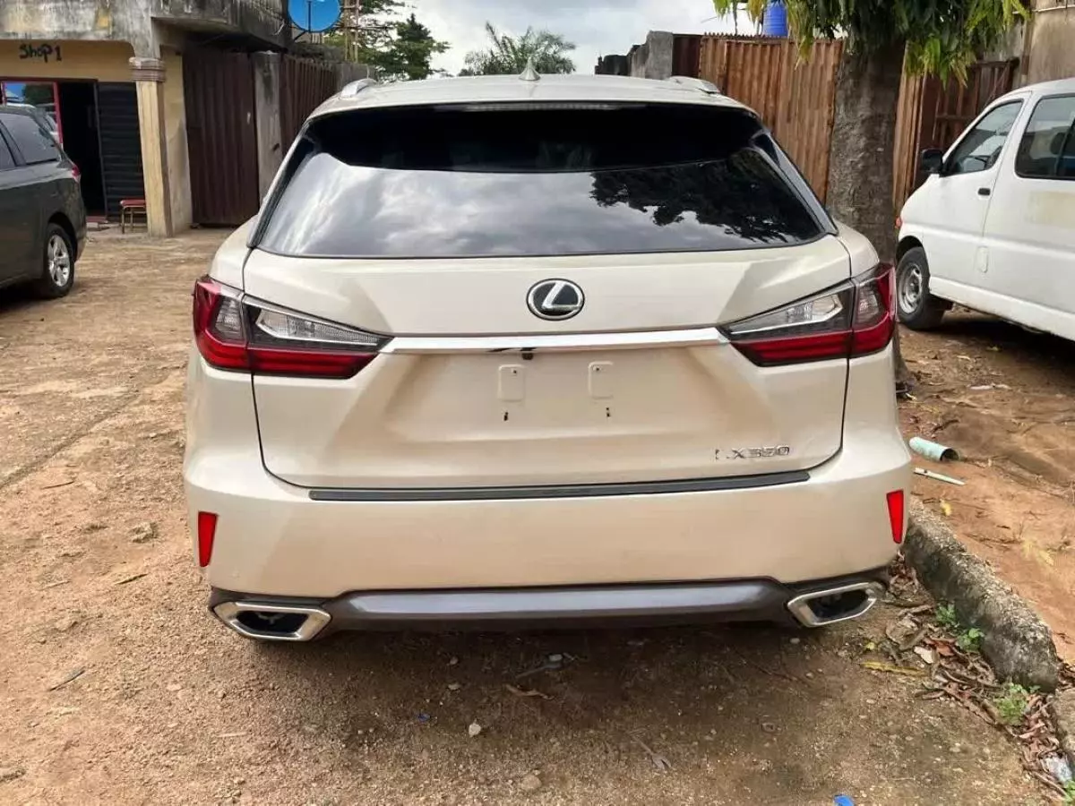 Lexus RX 350   - 2017