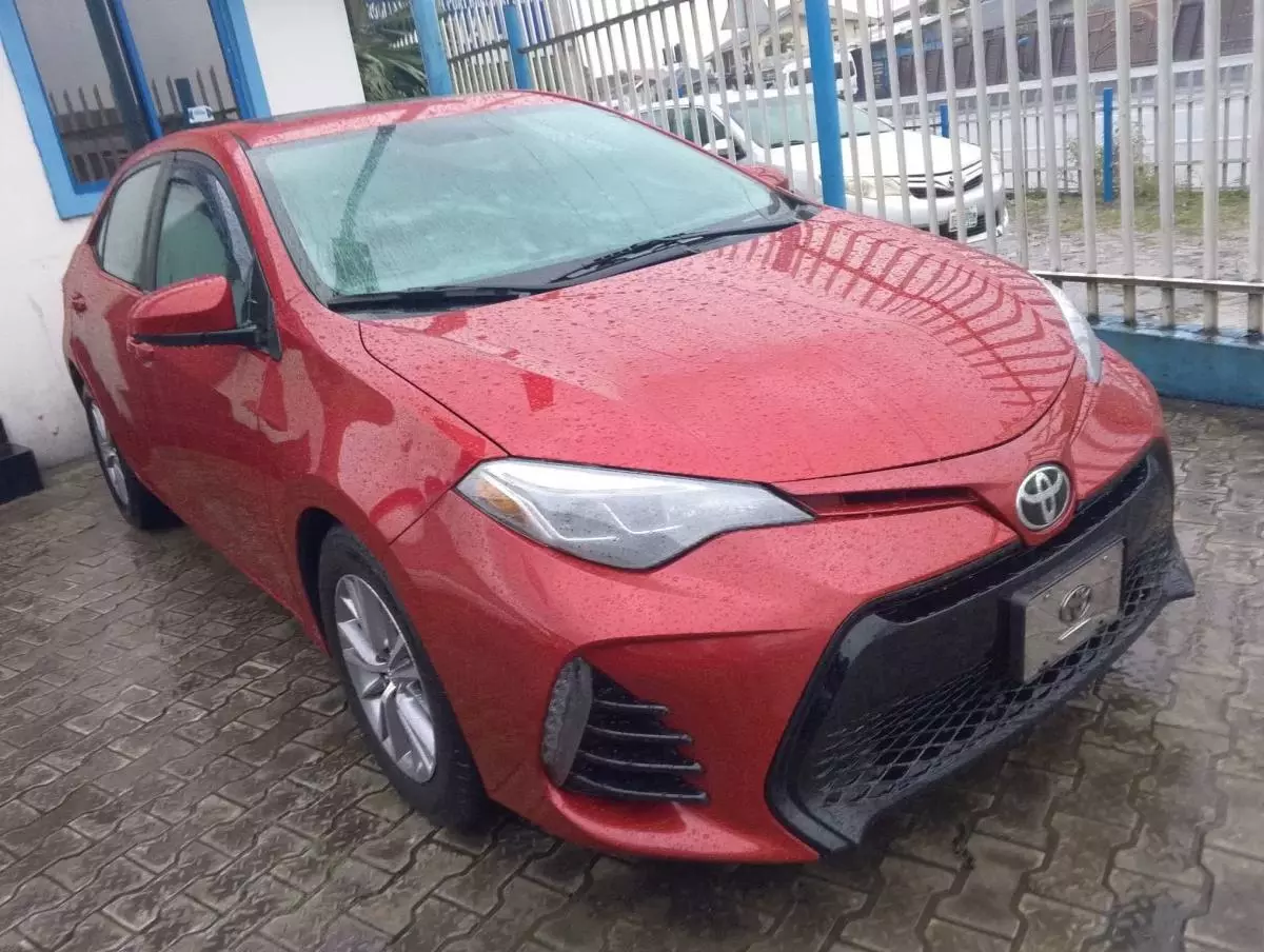 Toyota Corolla   - 2015