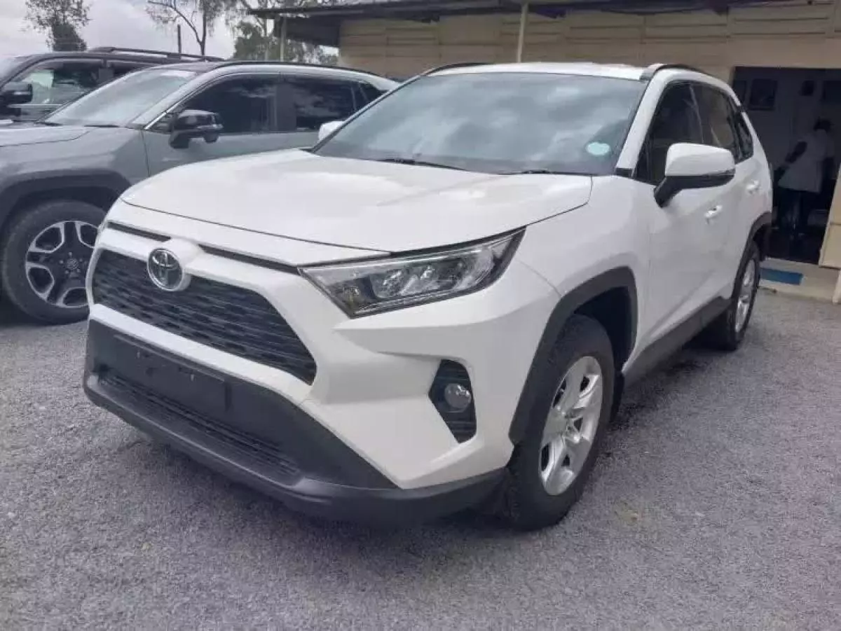 Toyota RAV 4   - 2016