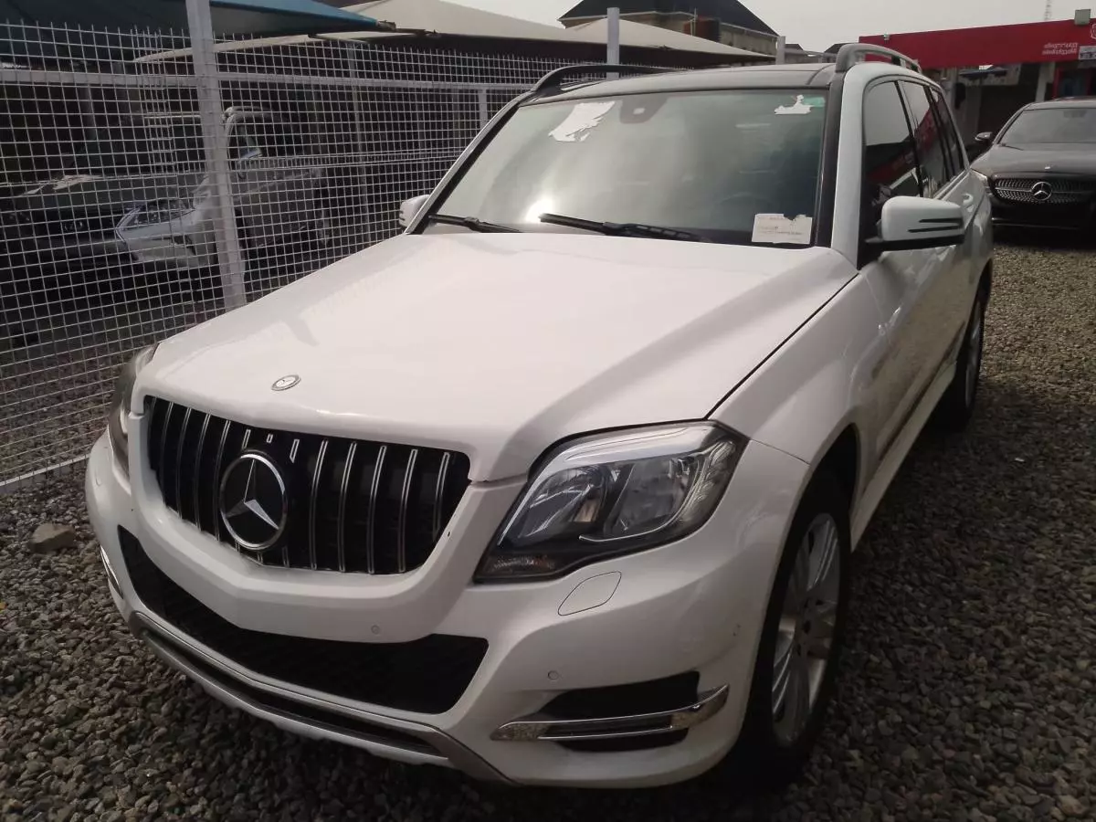 Mercedes-Benz GLK 350   - 2015