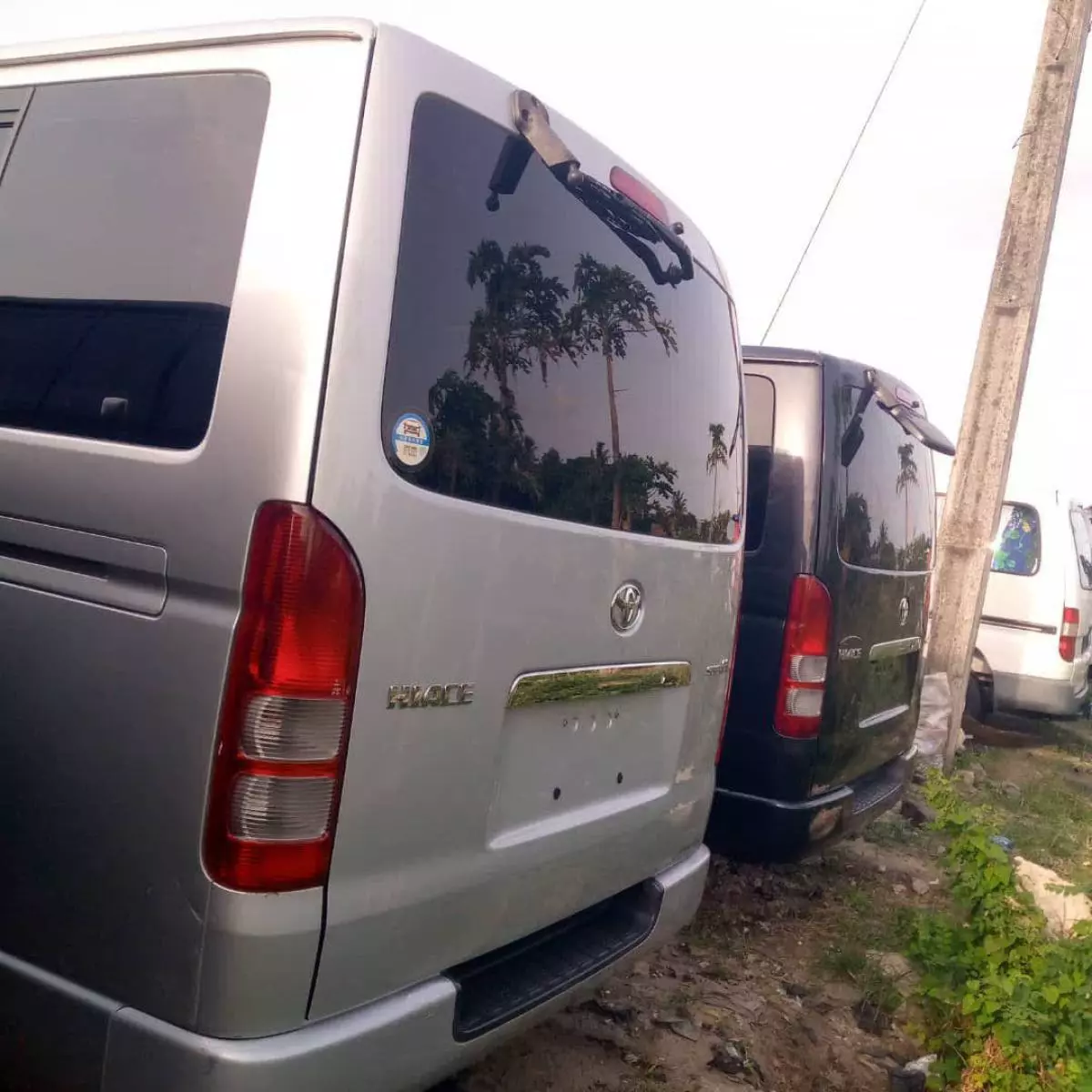 Toyota Hiace   - 2010