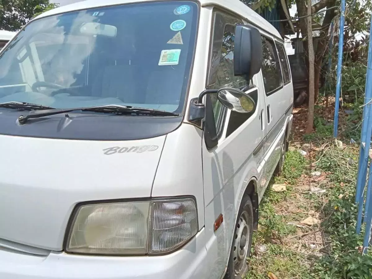 Mazda Bongo   - 2009