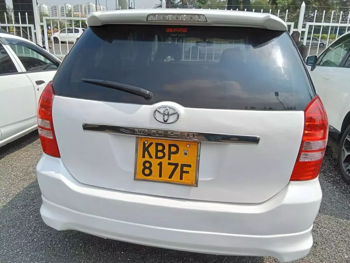 Toyota Wish   - 2004