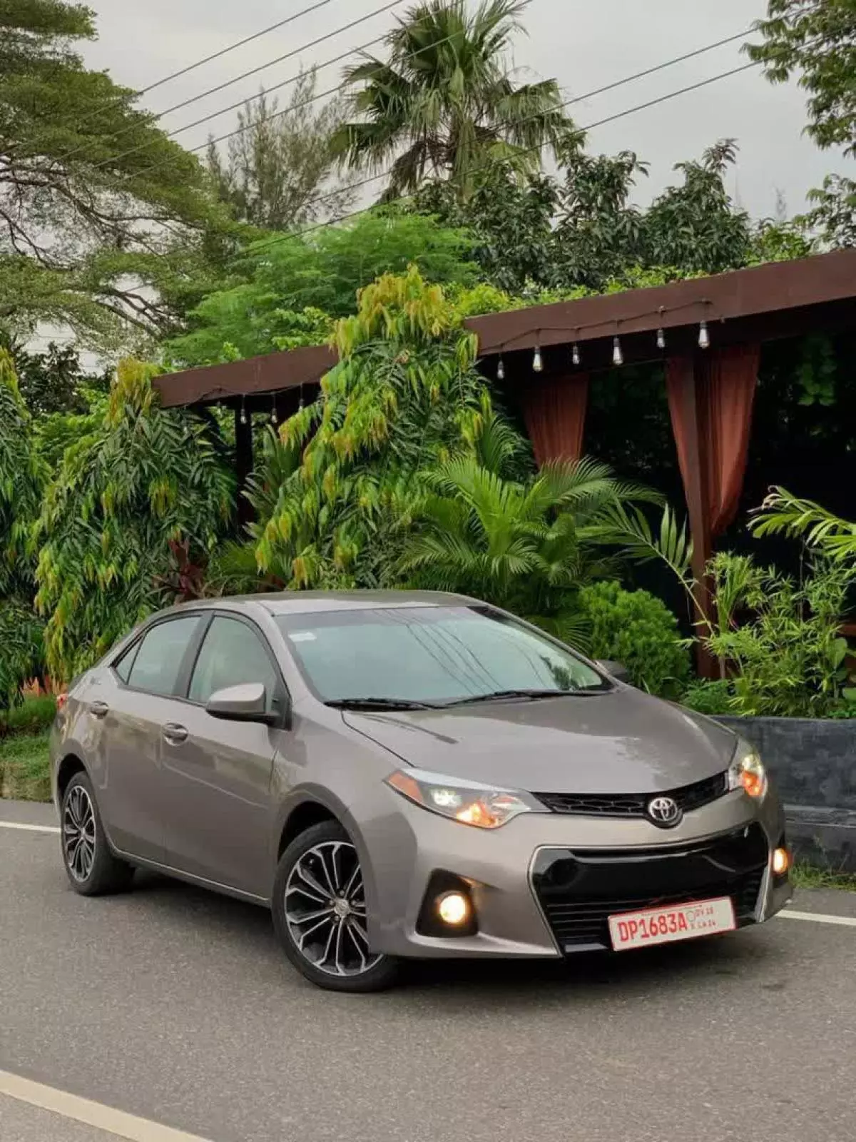 Toyota Corolla   - 2014