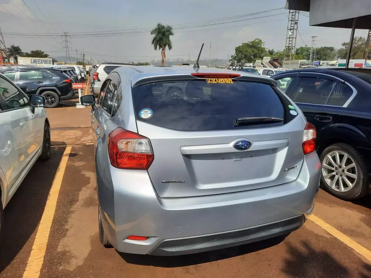 Subaru Impreza   - 2015