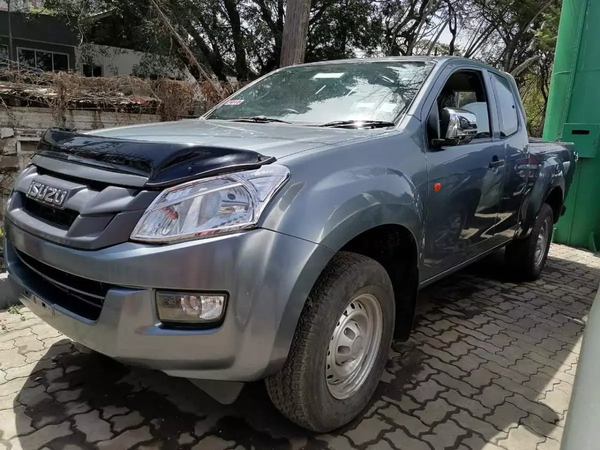 Isuzu D-Max - 2015
