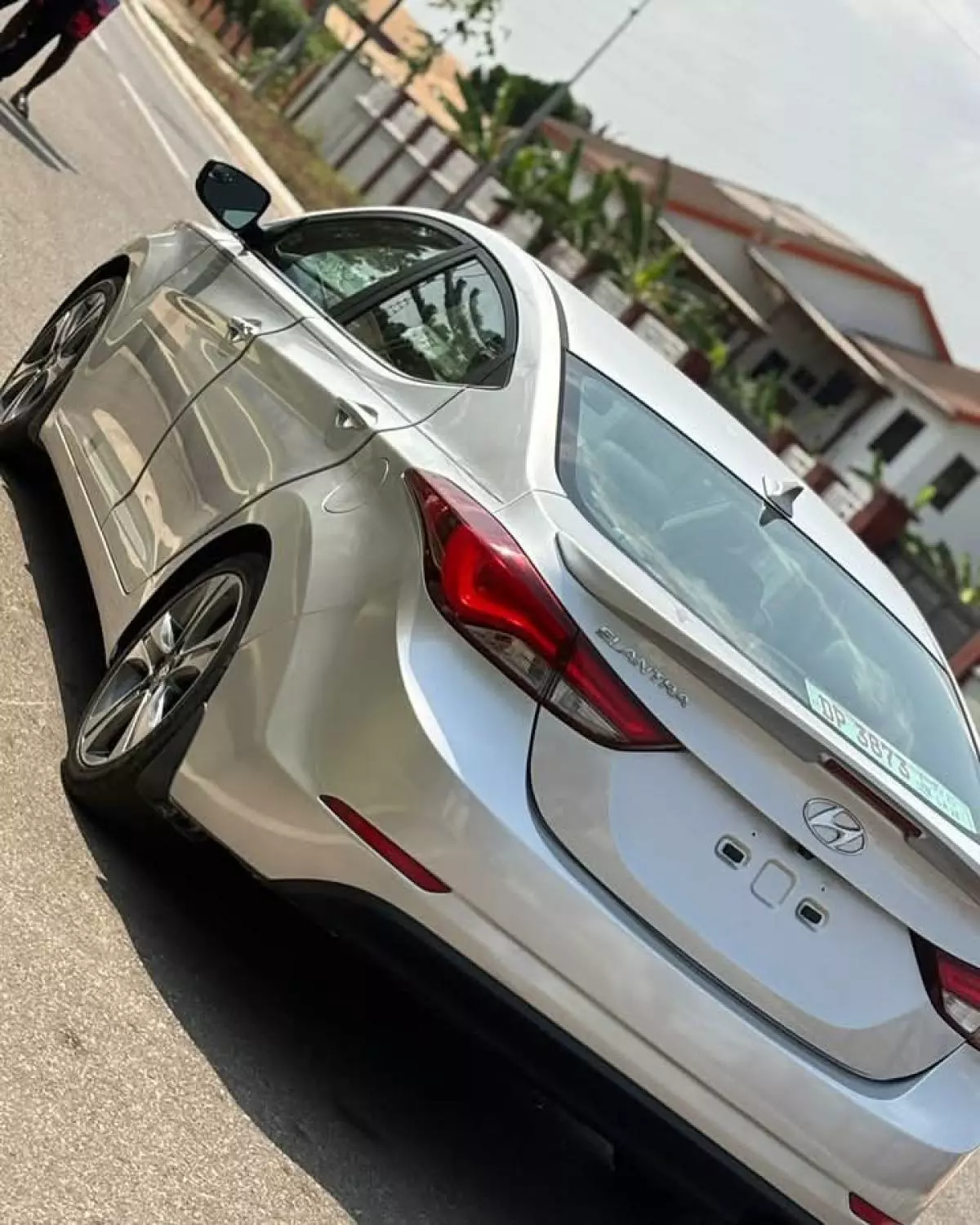 Hyundai Elantra   - 2015