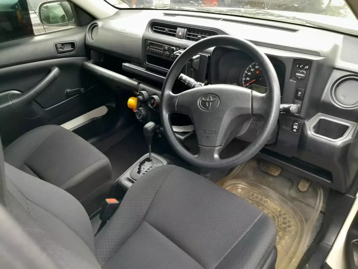 Toyota Probox  - 2014