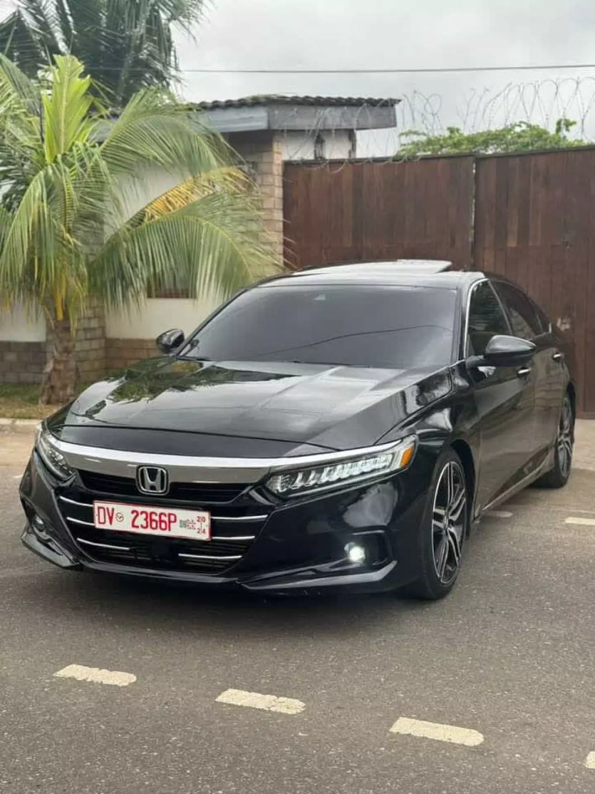 Honda Accord   - 2021