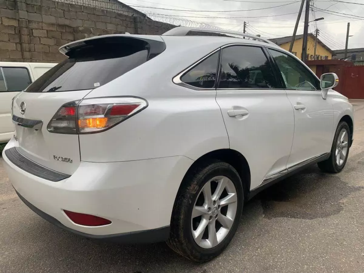 Lexus RX 350   - 2010