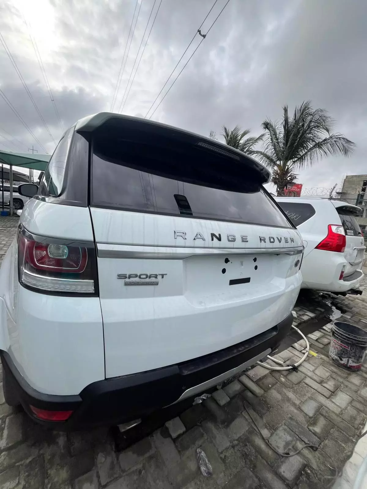 Land Rover Range Rover Sport   - 2014