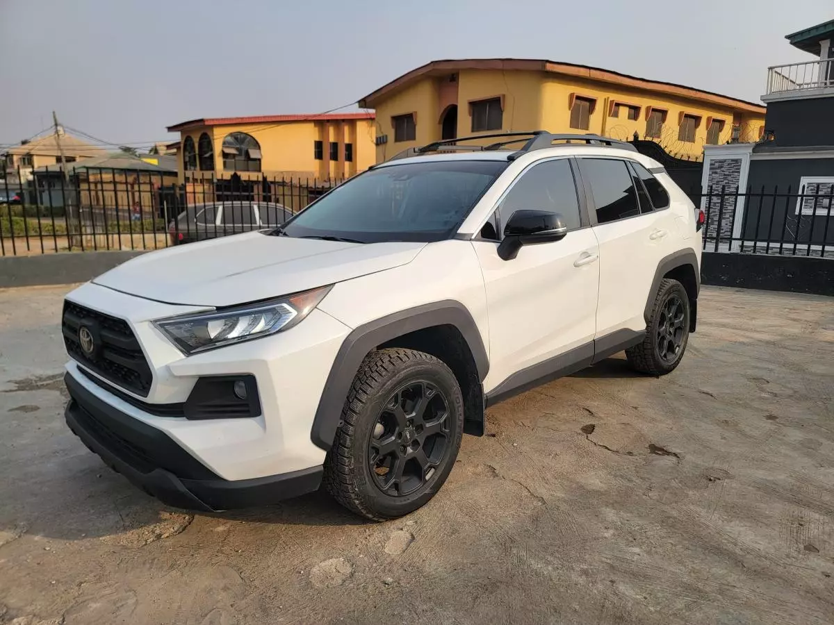 Toyota Rav4   - 2020