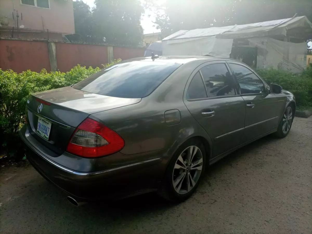 Mercedes-Benz E 350 - 2008