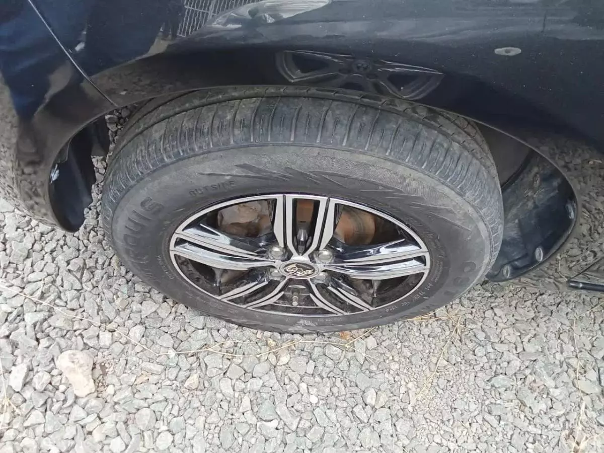 Toyota Passo   - 2016