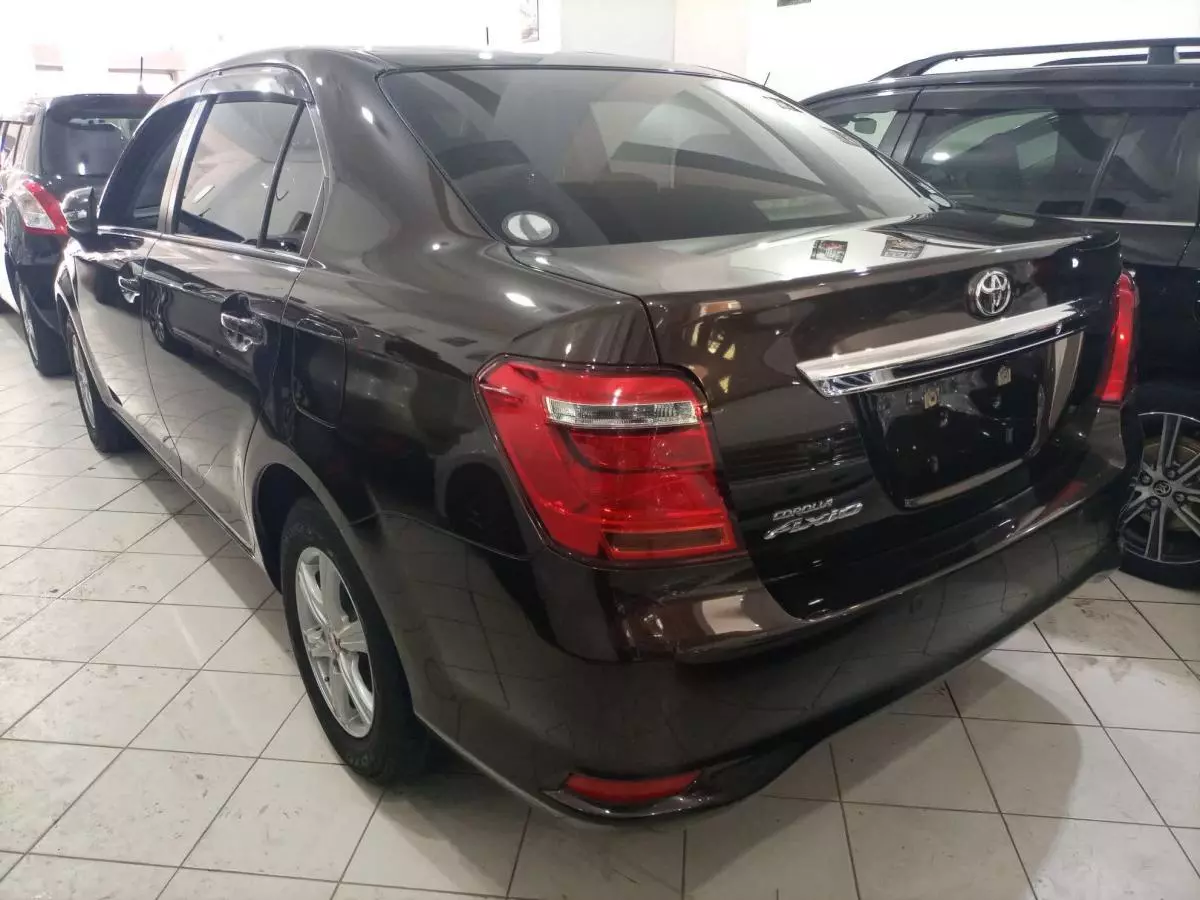 Toyota Axio  - 2015