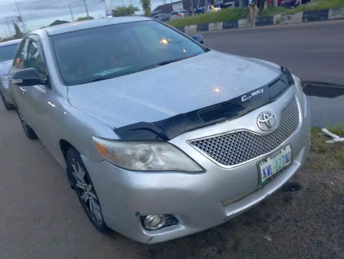 Toyota Camry   - 2007