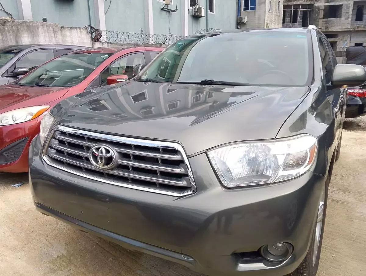 Toyota Highlander   - 2008