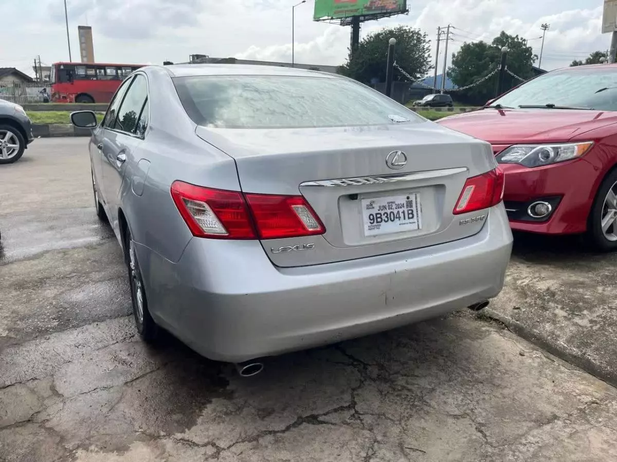 Lexus ES 350   - 2008