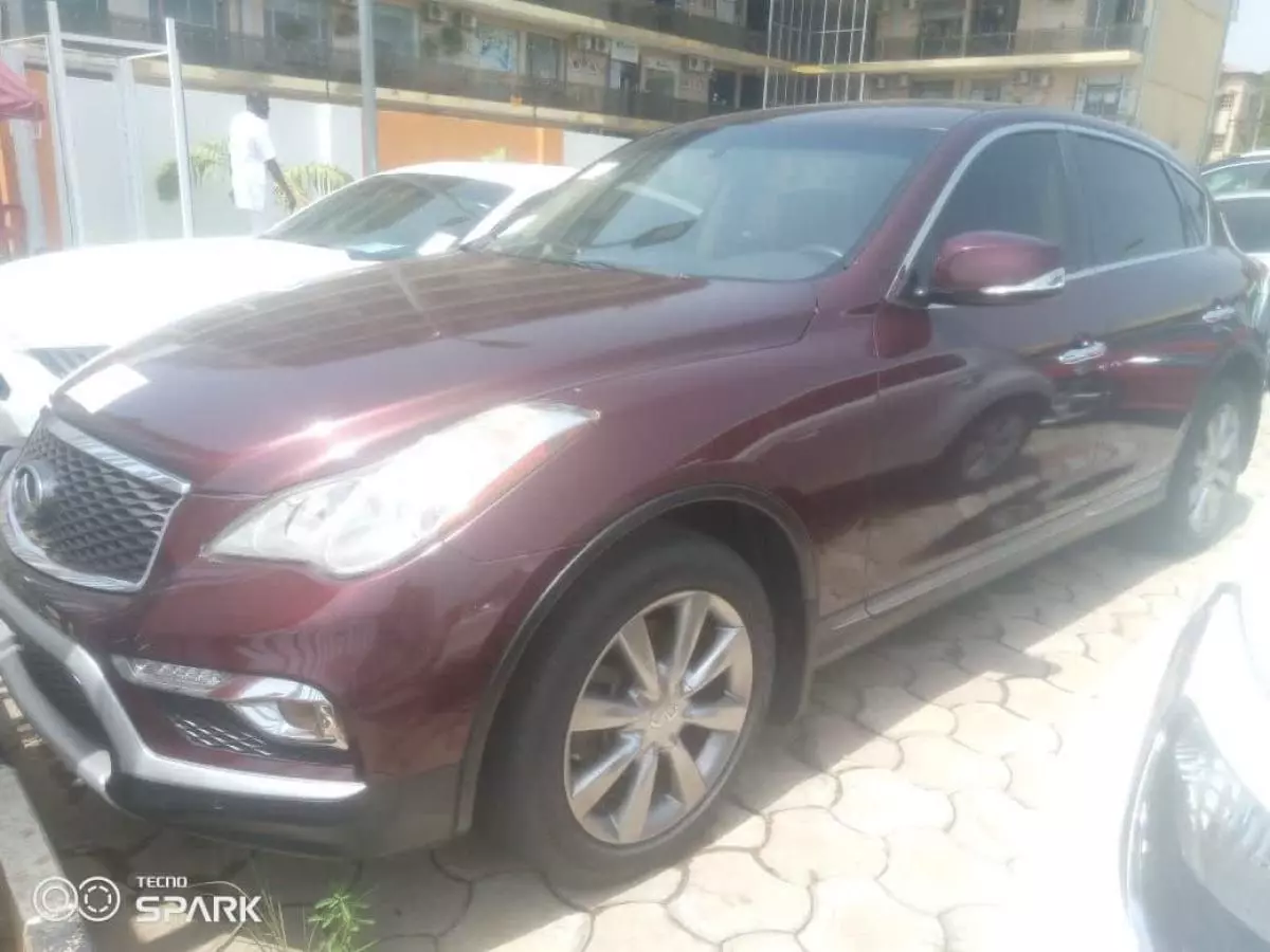 Infiniti QX50 - 2016