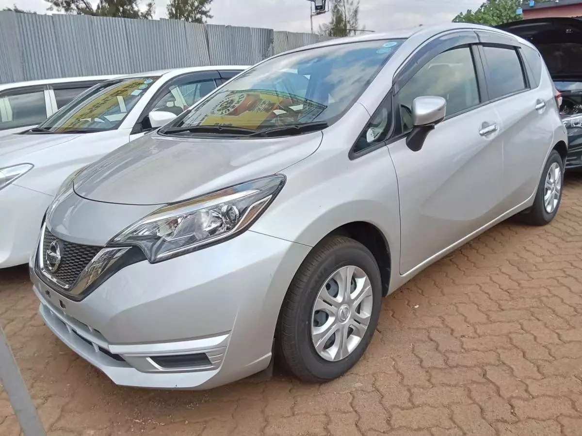 Nissan Note   - 2017