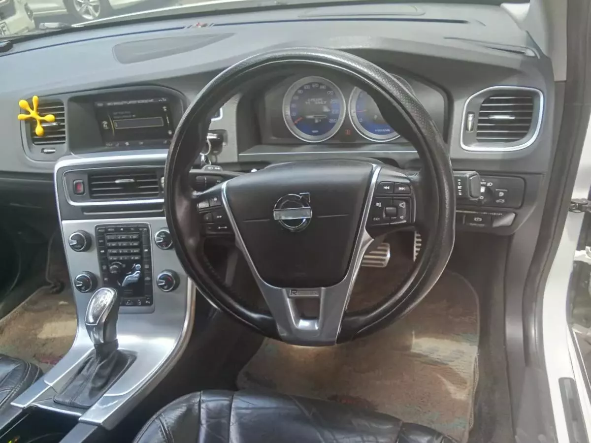 Volvo S60   - 2013