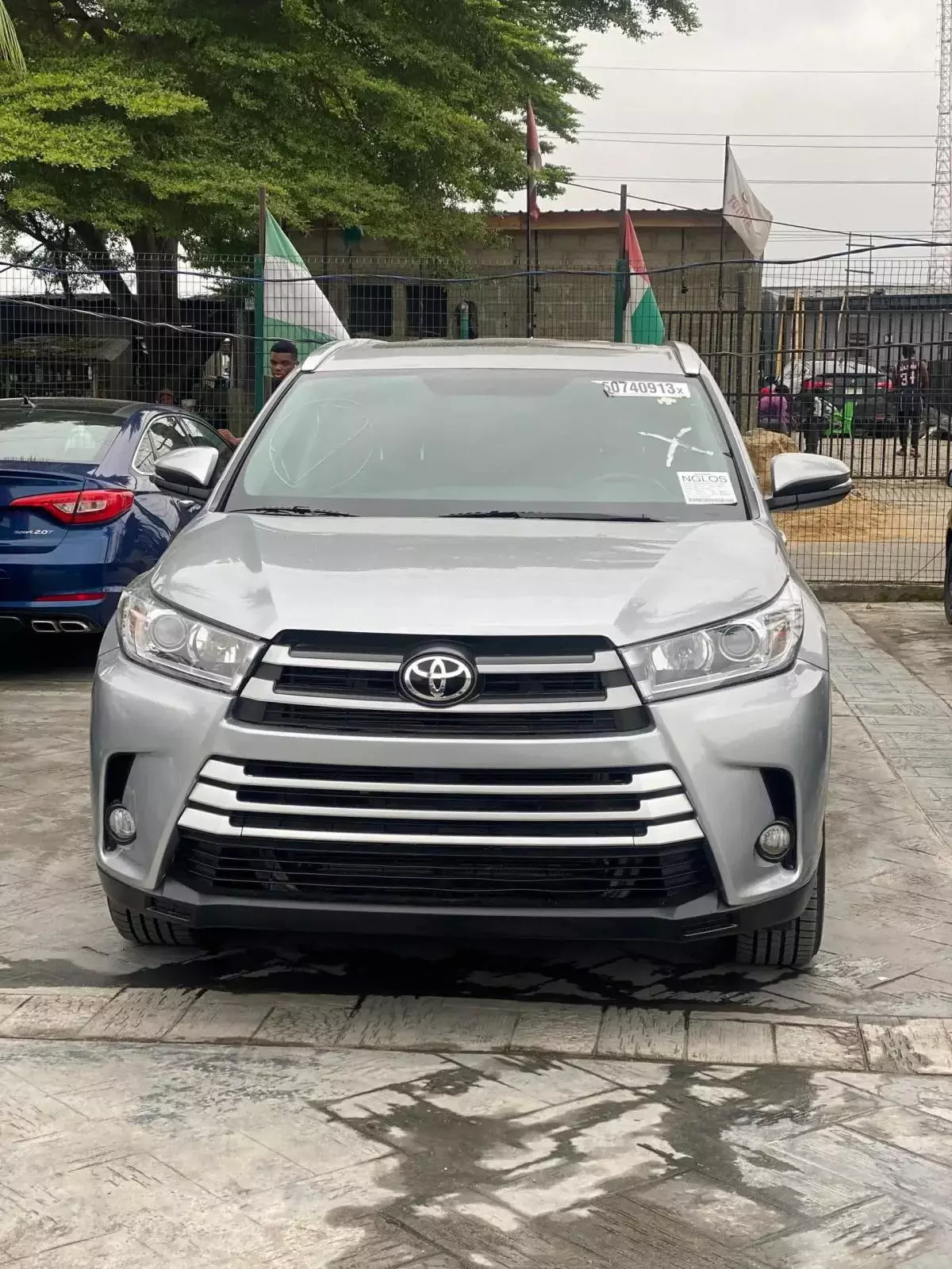 Toyota Highlander   - 2015