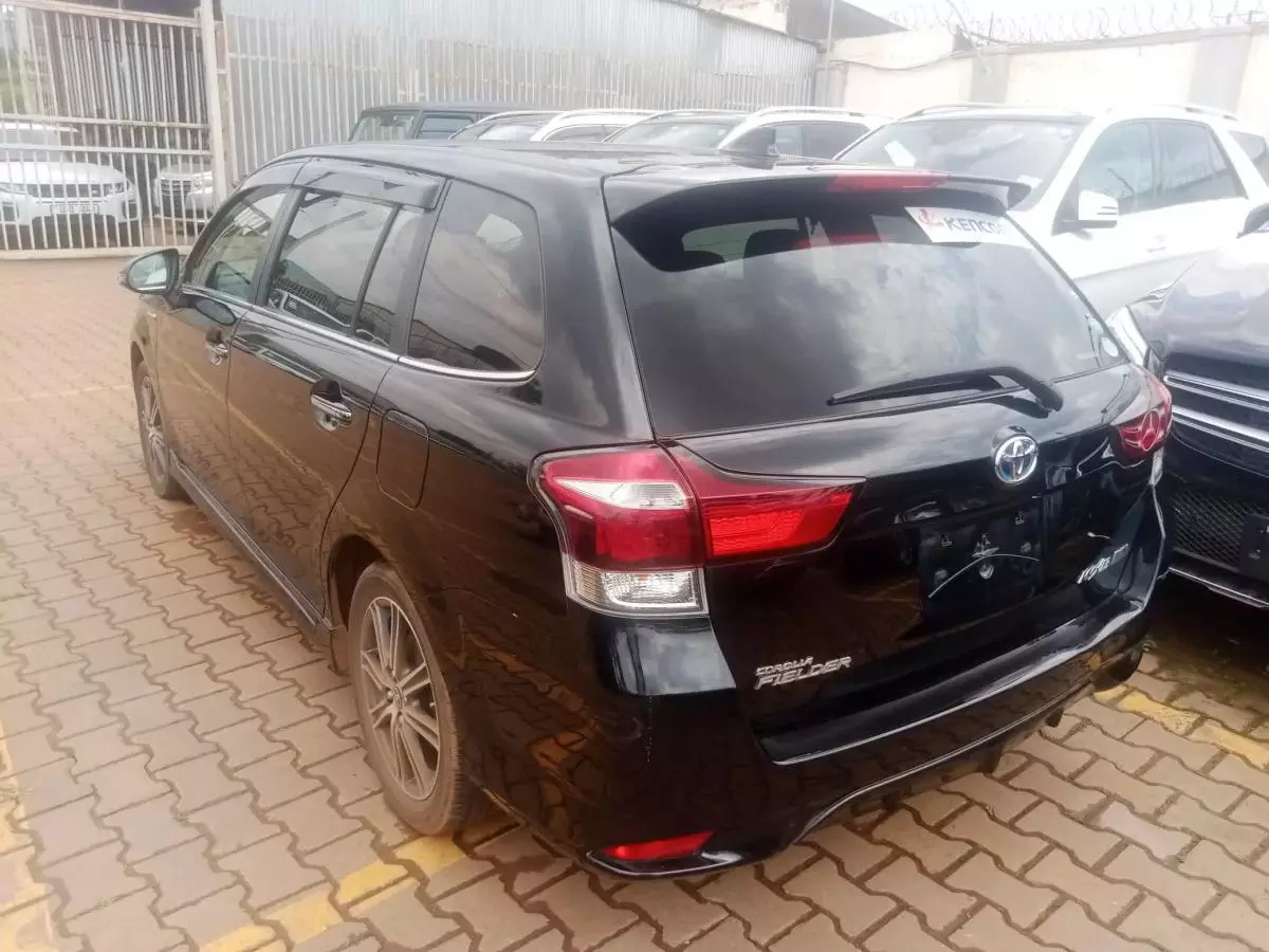 Toyota Fielder hybrid    - 2016