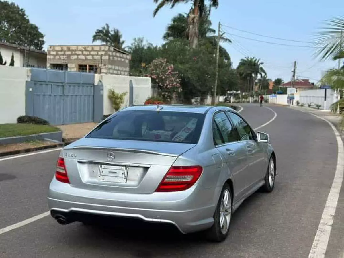 Mercedes-Benz C 250   - 2013