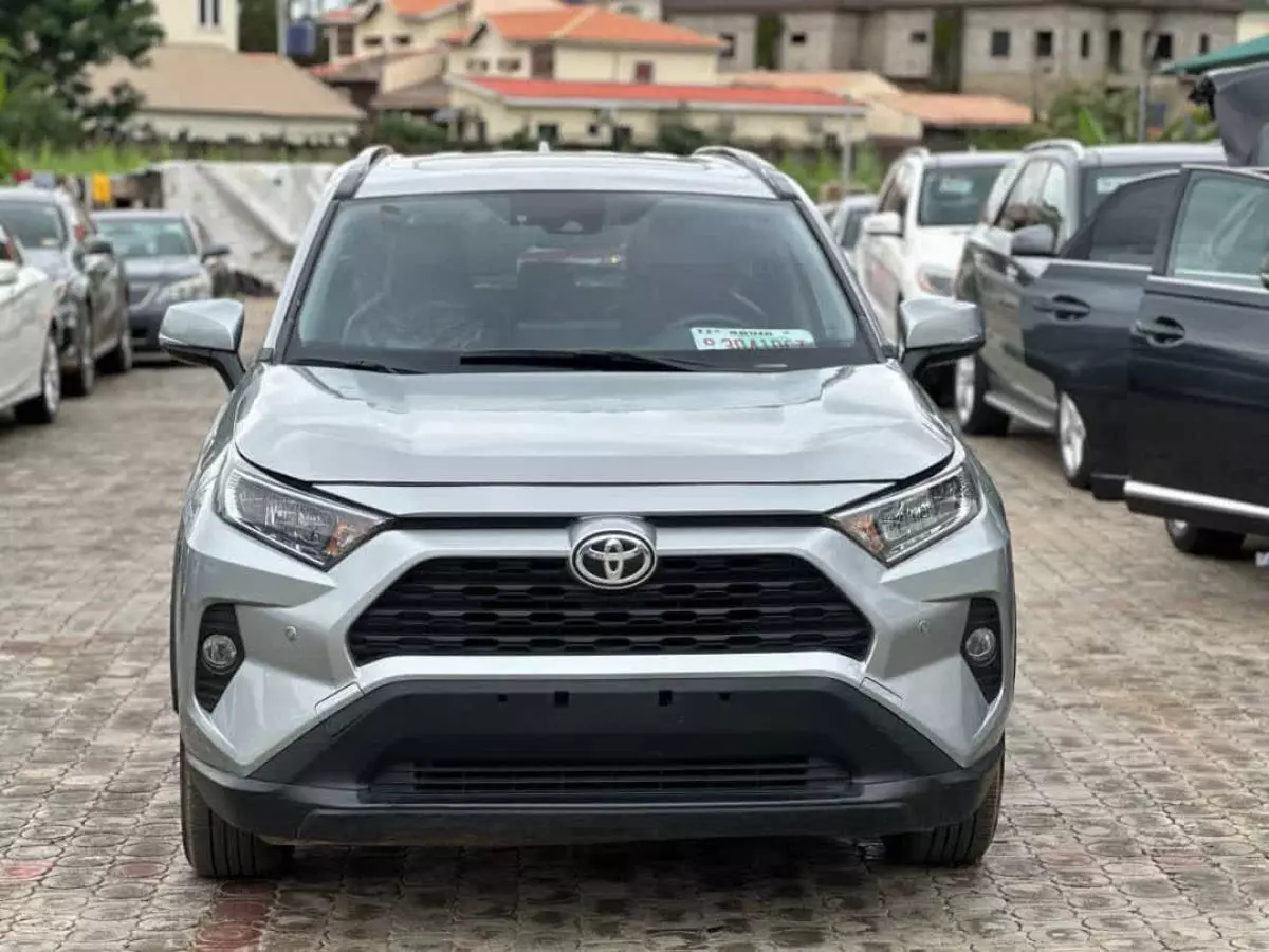 Toyota Rav4   - 2022