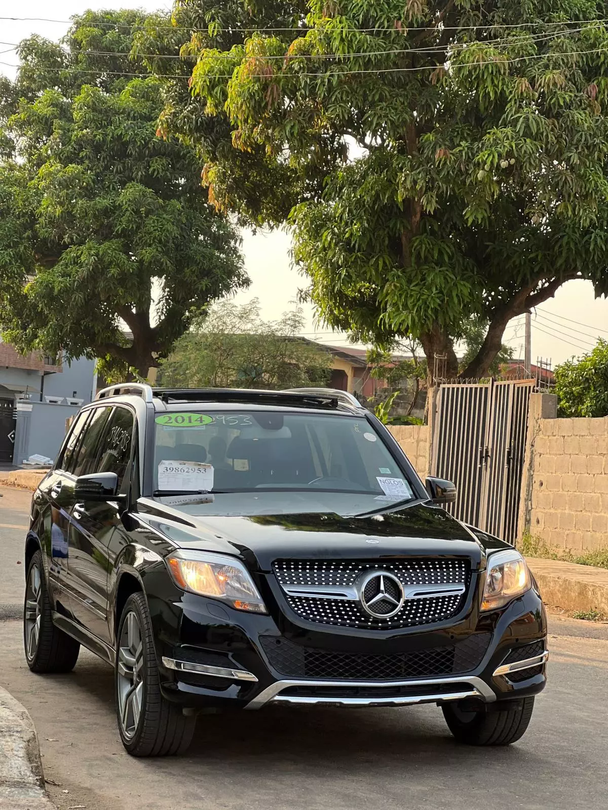 Mercedes-Benz GLK 350   - 2014