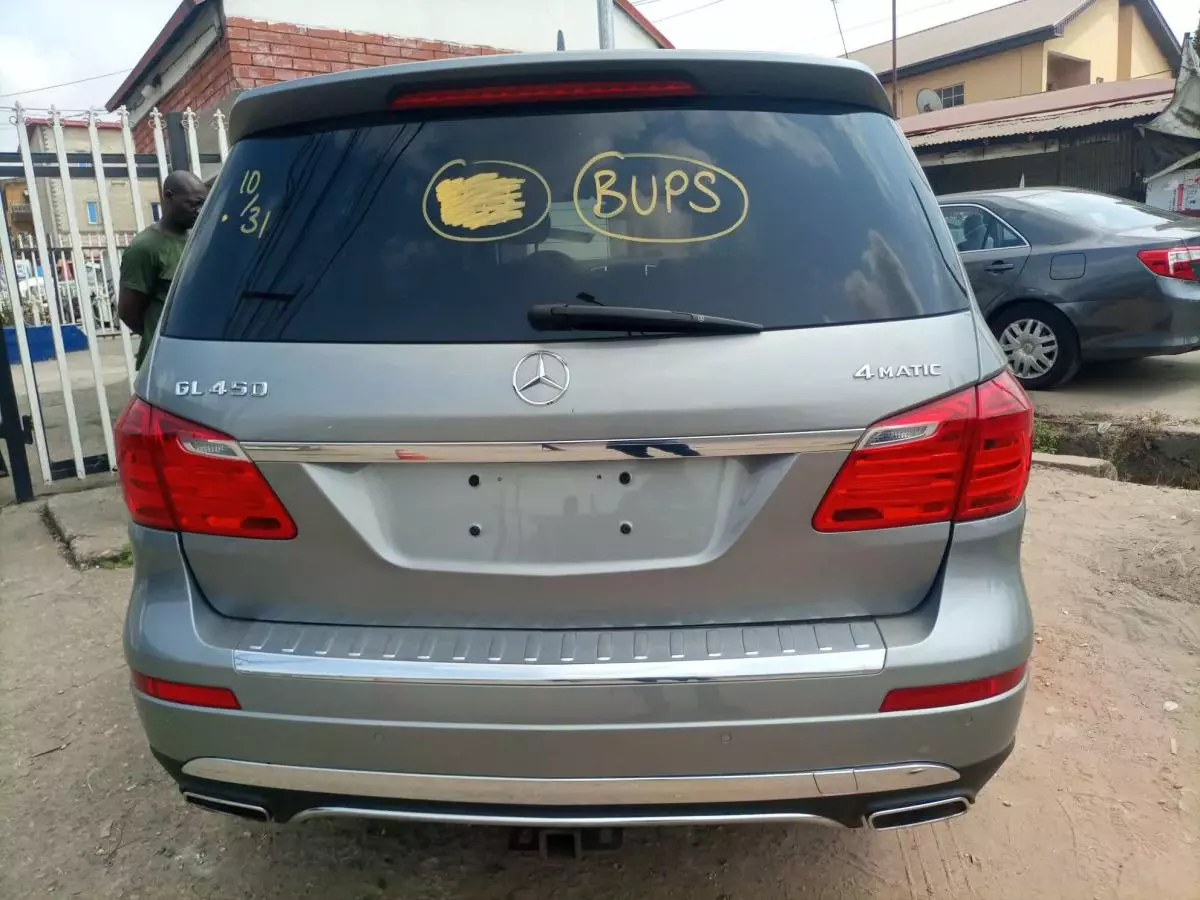 Mercedes-Benz GL 450 - 2014