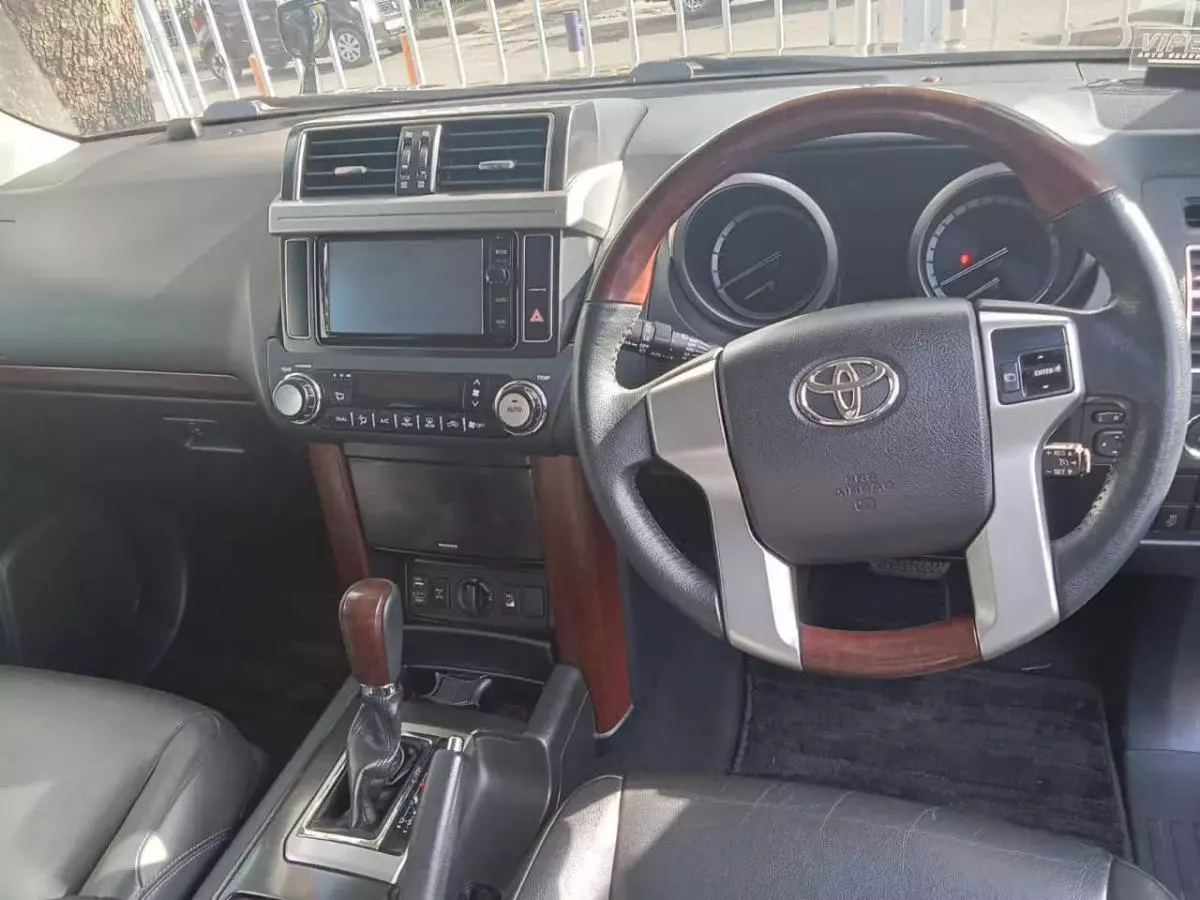 Toyota Landcruiser prado TX   - 2015