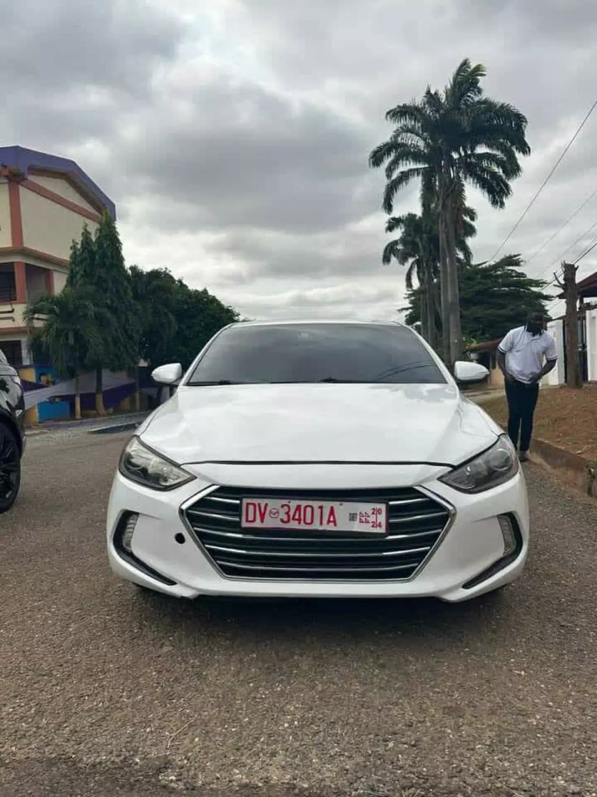 Hyundai Elantra   - 2018