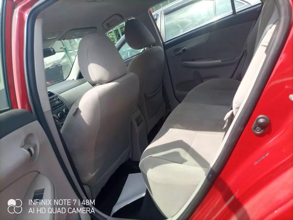 Toyota Corolla - 2012