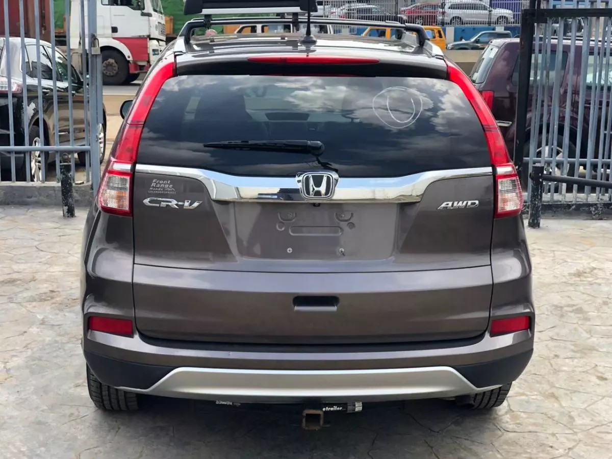 Honda CR-V   - 2016