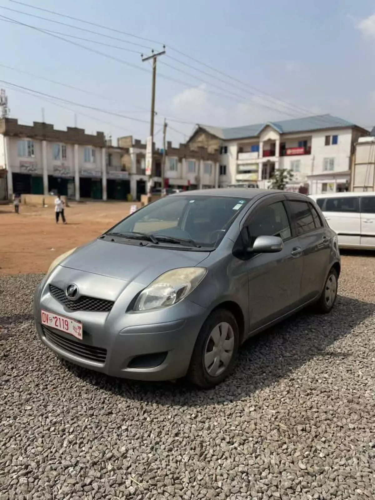 Toyota Vitz   - 2010