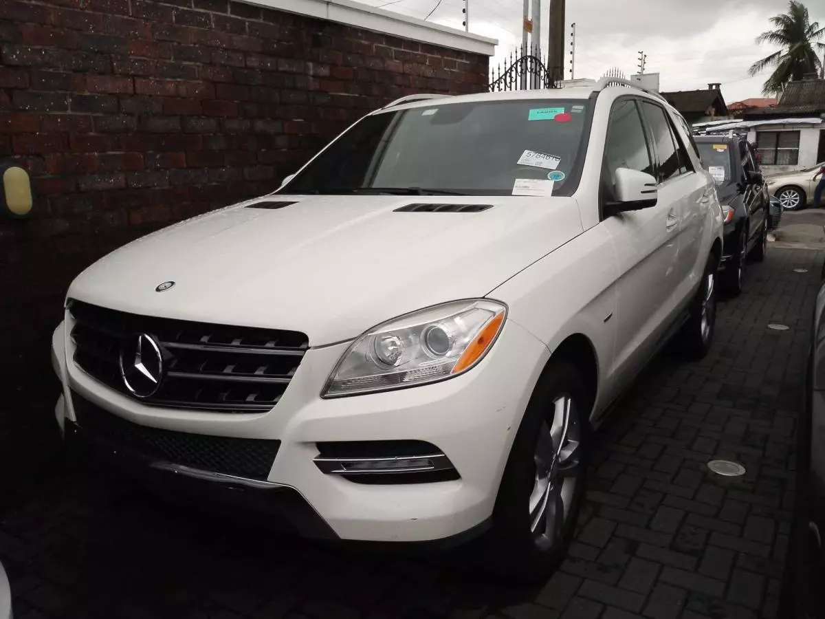 Mercedes-Benz ML 350   - 2012