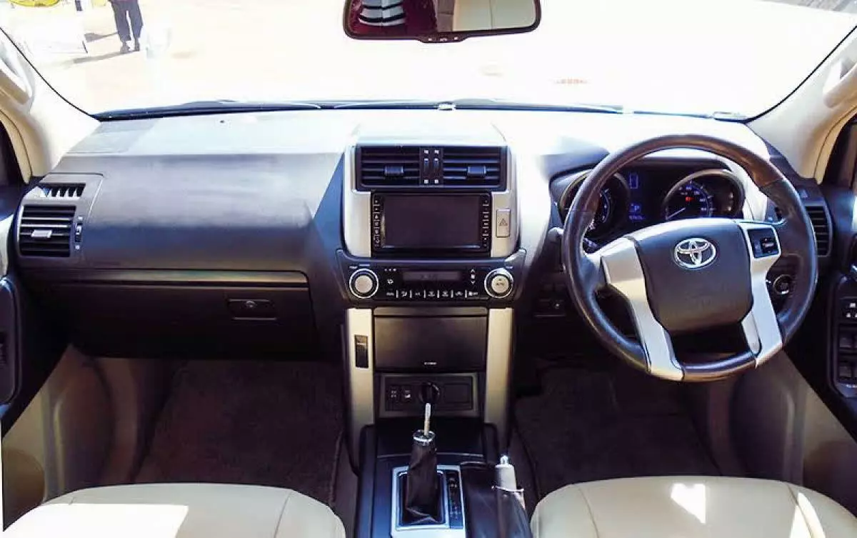 Toyota Land Cruiser   - 2009
