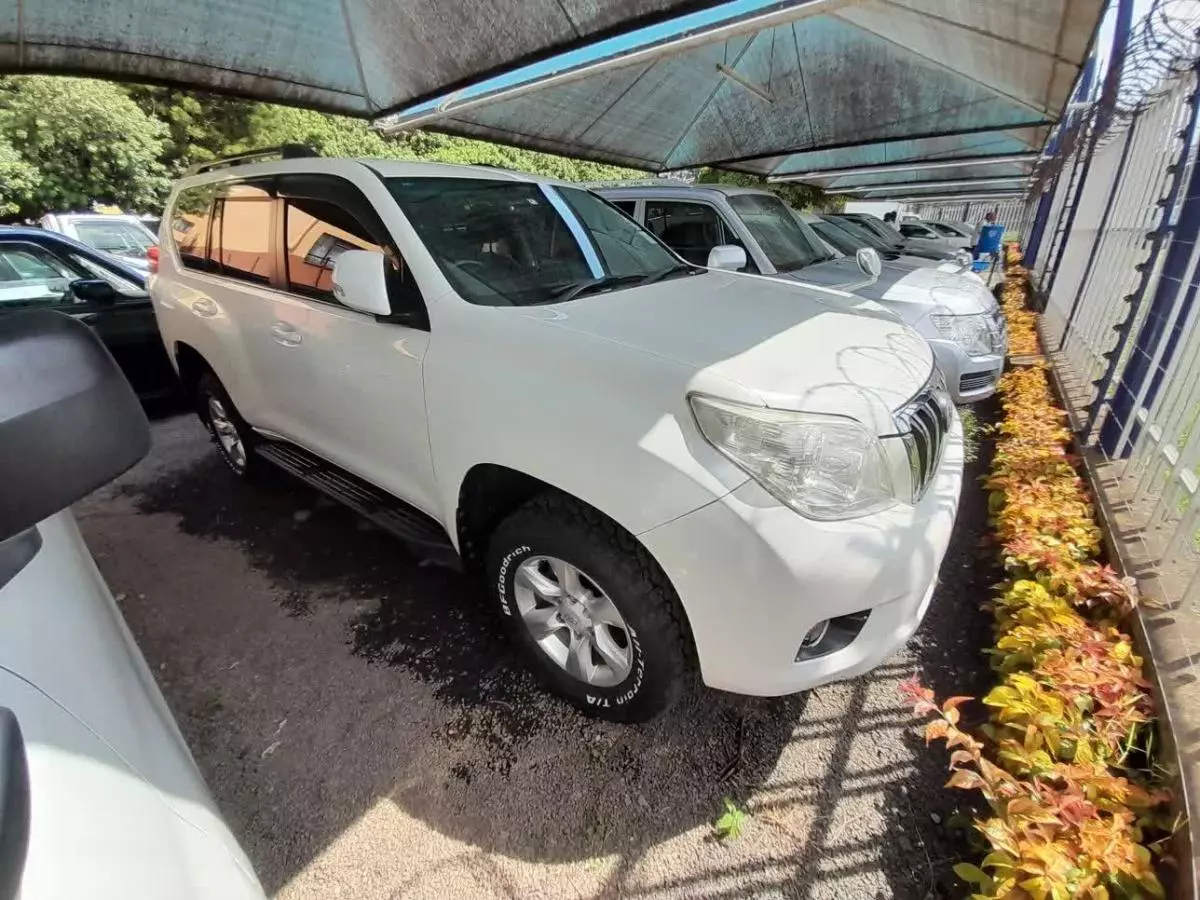 Toyota Landcruiser prado TX - 2012