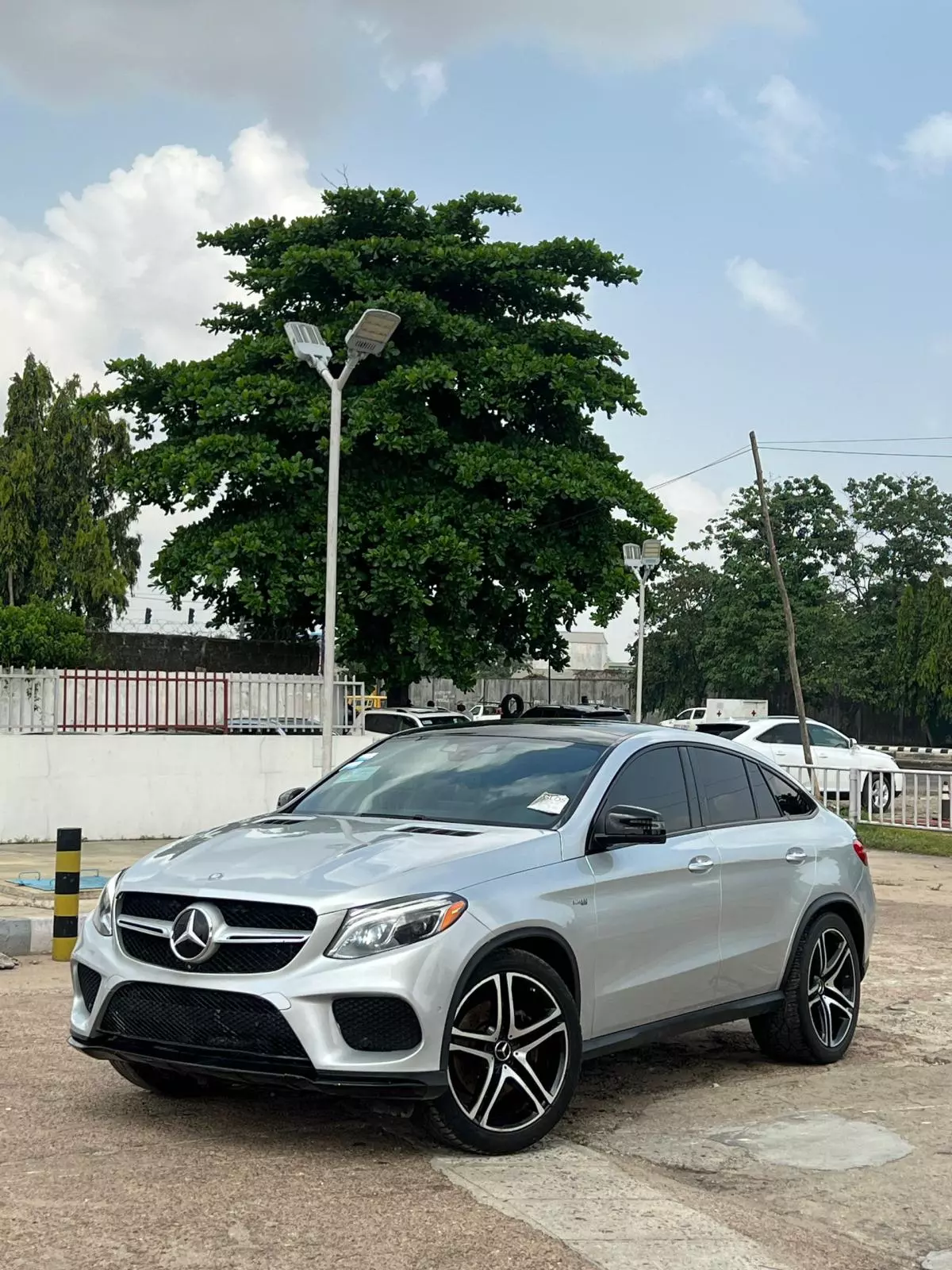 Mercedes-Benz GLE 43 AMG   - 2018