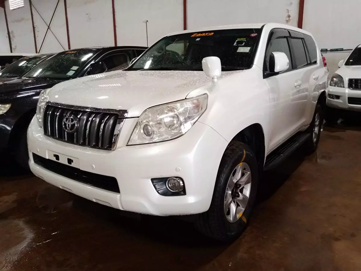 Toyota Landcruiser Prado   - 2010