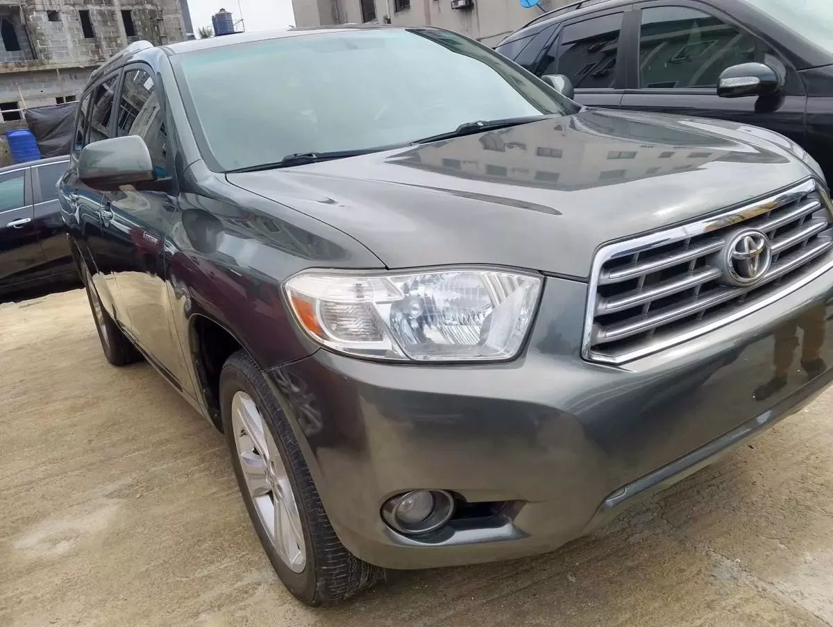 Toyota Highlander   - 2008