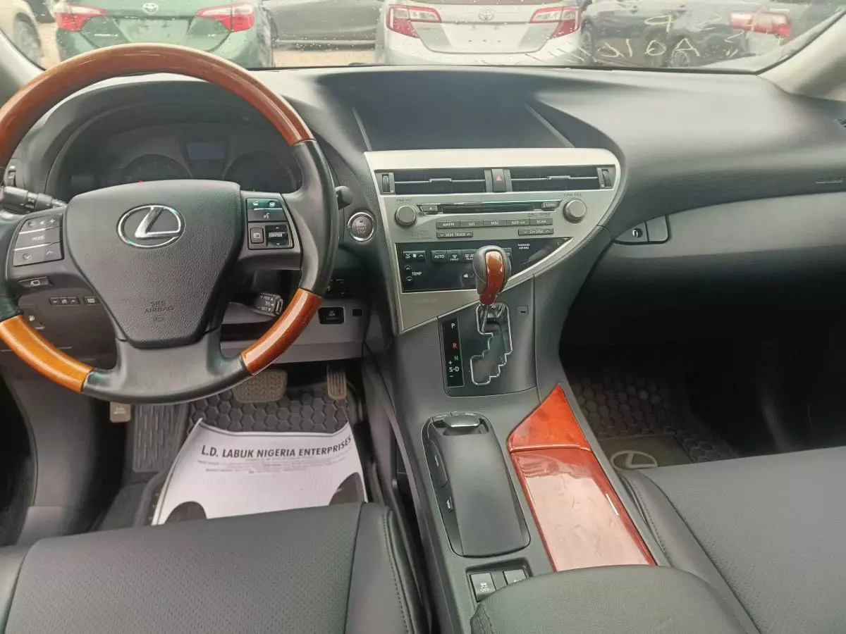 Lexus RX 350   - 2010