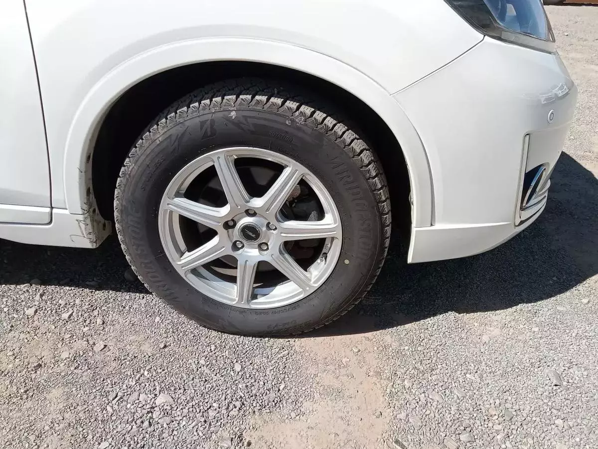 Nissan X-TRAIL - 2015
