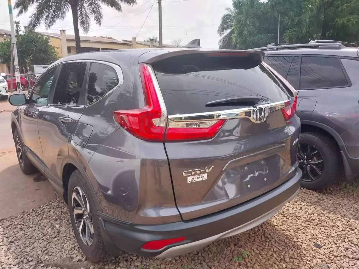 Honda CR-V   - 2019