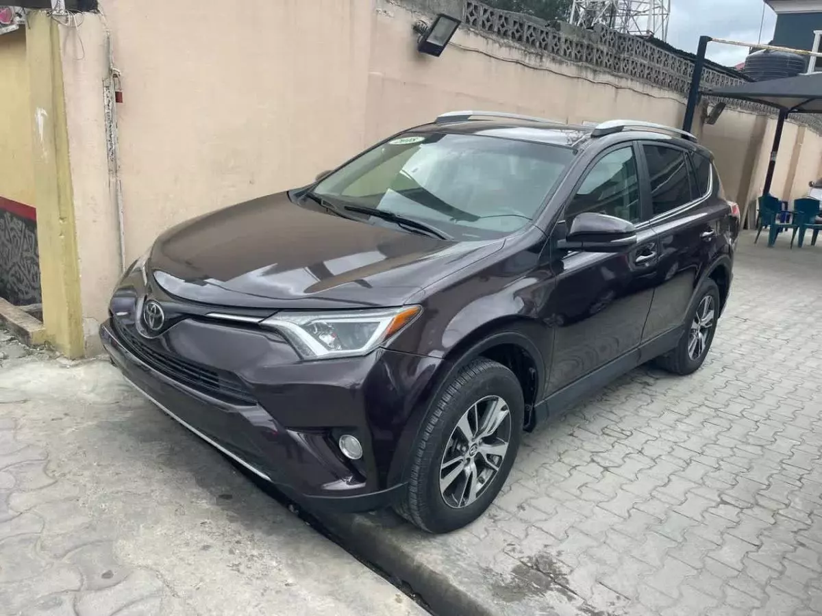 Toyota Rav 4 MT 2.0l    - 2018