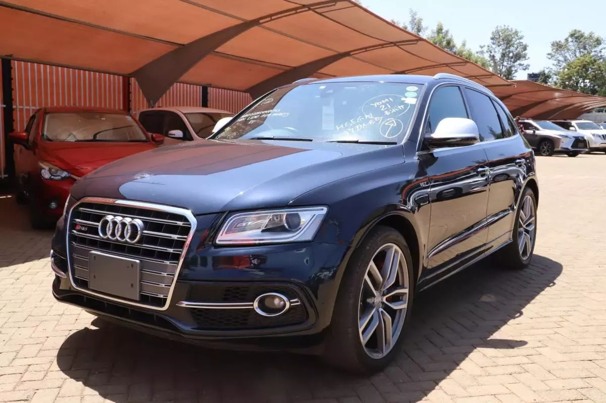 Audi SQ5   - 2016